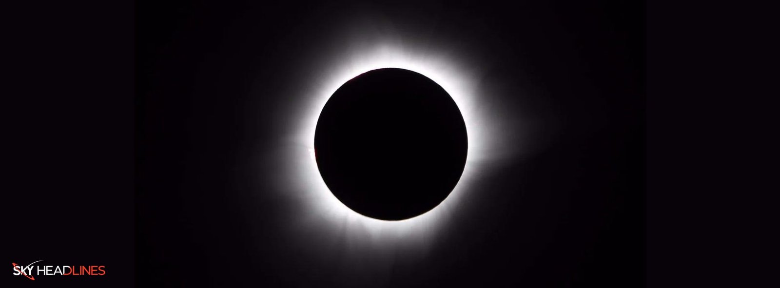 A total solar eclipse and a ring of fire